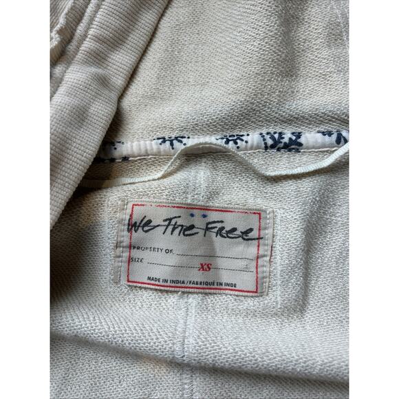 Free People We The Free Emilia Cardigan Hoodie Slouchy Oversized XS tan EUC - Picture 16 of 16